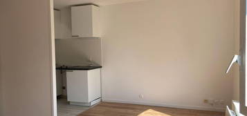 Studio  à vendre, 1 pièce, 35 m², Étage 3/–