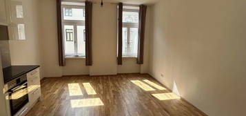 Helle, freundliche Single-Wohnung in der Schulgasse