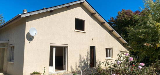 AGREABLE MAISON A BAGNERES-de-BIGORRE