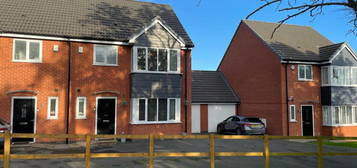 4 bedroom semi-detached house for sale