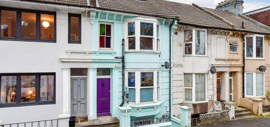 4 bedroom terraced house for sale