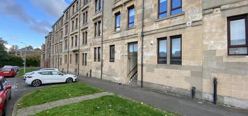 Flat to rent in Cardross Street, Glasgow, Glasgow City G31