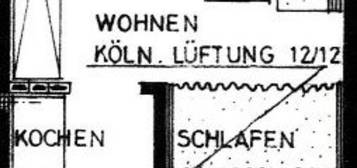 Kleine Dachgeschoss Wohnung Hirtenweg in Paderborn ab 01.10.2024