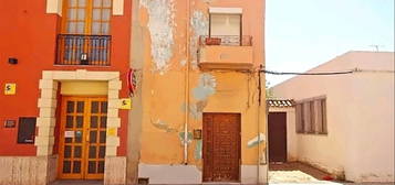 Casa adosada en venta en Federico Garcia Lorca, Rioja