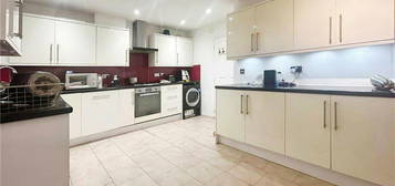 4 bedroom terraced house