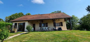 HAUTE VIENNE: Maison Plein Pied avec Jardin et Piscine