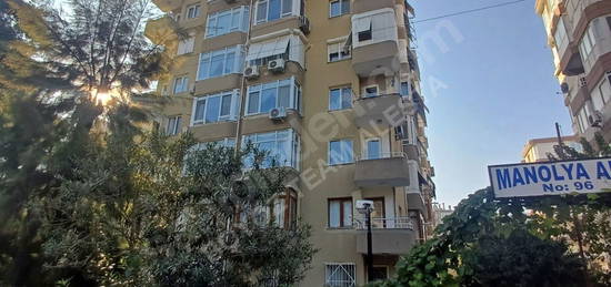 BAYRAKLI OSMANGAZİ CADDESİNDE SATILIK 3+1 DAİRE