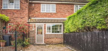 Terraced house to rent in Hill View Close, Horsley Woodhouse, Ilkeston DE7