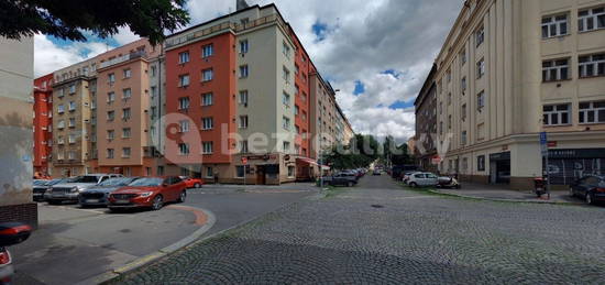 Prodej bytu 2+kk 42 m², Viklefova, Hlavní město Praha