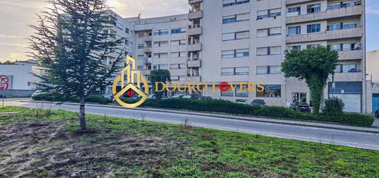 Apartamento T2 Centro de Paredes