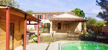 Vente villa 5 pièces 121 m²