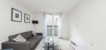 Flat to rent in Gatliff Road, London SW1W