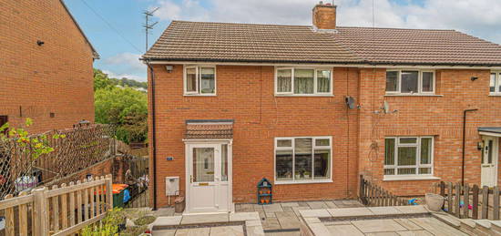 3 bed semi-detached house for sale