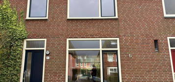 Leisteenstraat 5