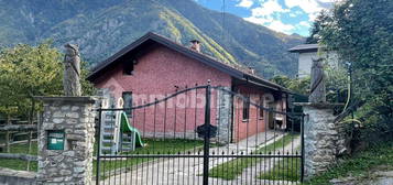 Villa unifamiliare Villaggio San Defendente 22, Centro, Vinadio