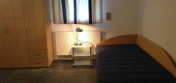 Zimmer mit Bad 20 m2 zu vermieten