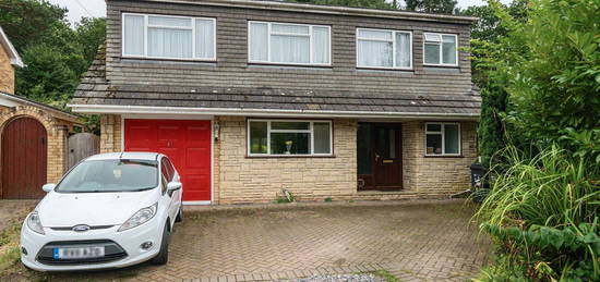 4 bed detached house for sale