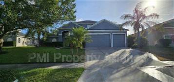 2984 Majestic Isle Dr, Clermont, FL 34711