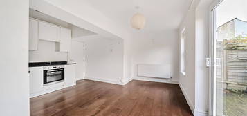 Flat for sale in Mulkern Road, London N19