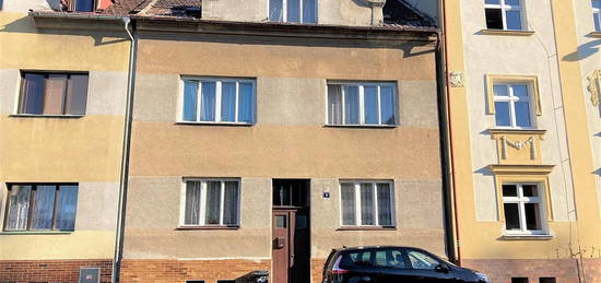 Prodej  rodinného domu 210 m², pozemek 459 m²