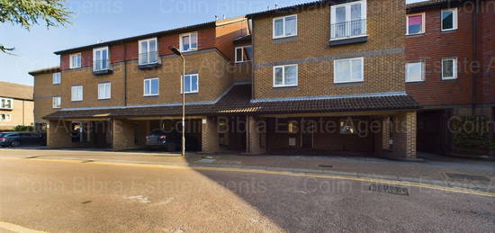 Flat for sale in Abbeyfields Close, London NW10