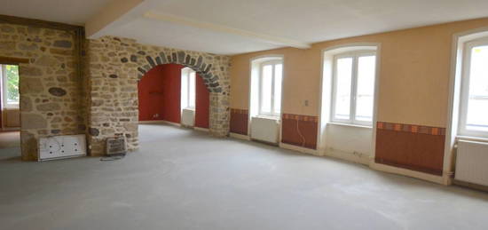 Vente maison 7 pièces 230 m²