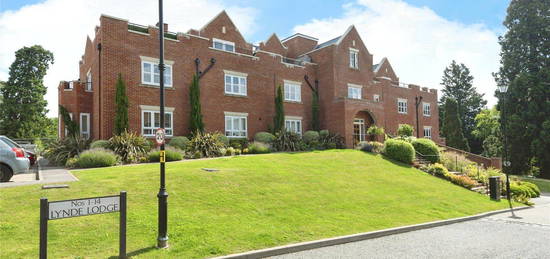 Flat for sale in Butterwick Way, Welwyn, Hertfordshire AL6