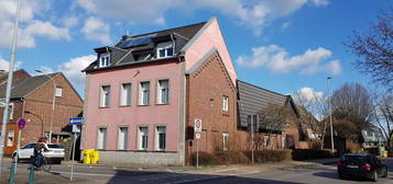 Helle,schoene 3 Zimmer Maisonette Wohnung im Herzen von Grefrath