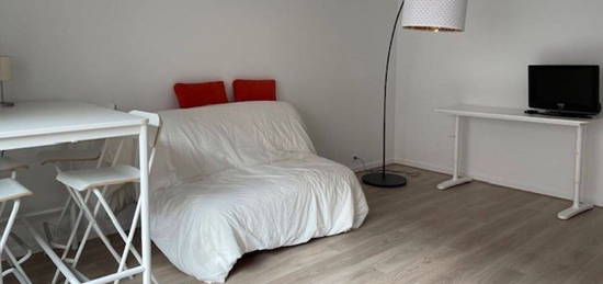 Studio 1 pièce 25 m²