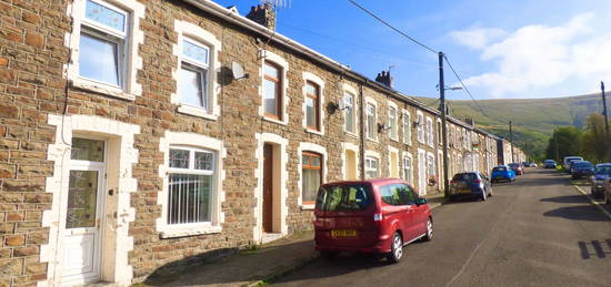 3 bed terraced house for sale