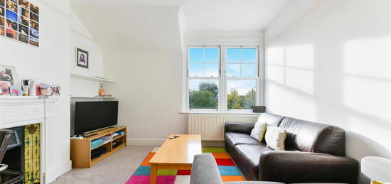 2 bed flat to rent