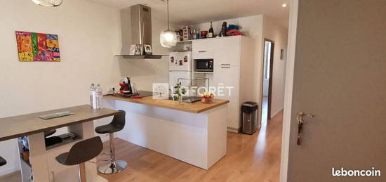 Appartement 5 pièces 93 m²