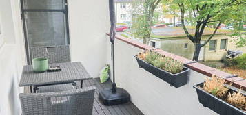 Großzügige, helle Wohnung mit Balkon in Essen Bergerhausen