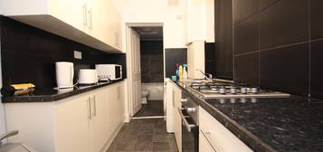 3 bed property to rent