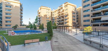 Piso en venta en Carrer Sol I Ortega, 8, Llevant