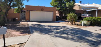 5505 Overlook Dr NE, Albuquerque, NM 87111