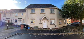 3 bedroom detached house to rent