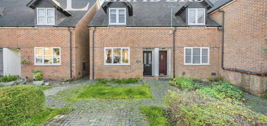 2 bedroom semi-detached house