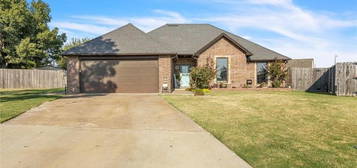 14404 Briarcliff Cir, Oklahoma City, OK 73170