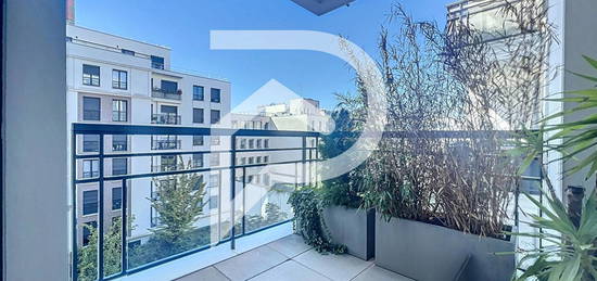 Suresnes/Benoît Malon - Appartement 2 pièces 44 m2 - 1 Cave