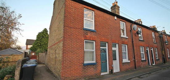 End terrace house to rent in Ada Road, Canterbury CT1