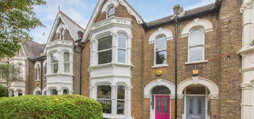 5 bedroom terraced house for sale