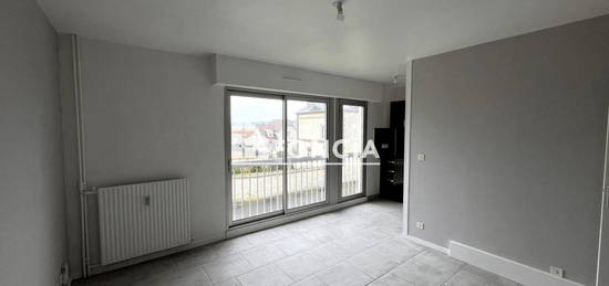 Studio  à vendre, 1 pièce, 26 m², Étage 2/3