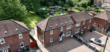 3 bed semi-detached house for sale