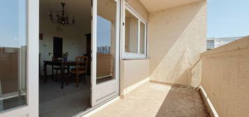 Lumineux 4/5 pièces de 91m2 avec balcon, cave et parking