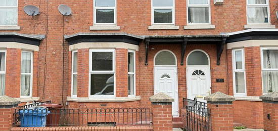 4 bedroom terraced house to rent