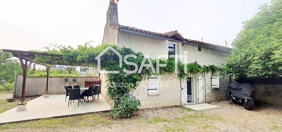 Charmante maison en pierre a l'abri des nuisances