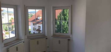 Ansprechende 2-Zimmer-Wohnung mit EBK (ohne Geräte) und Balkon in Bretzfeld