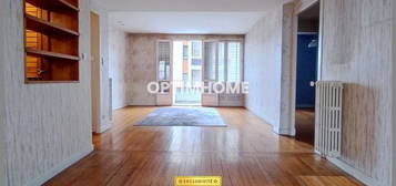 Appartement  à vendre, 3 pièces, 2 chambres, 74 m²