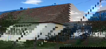 Fácánkert, Béke utca